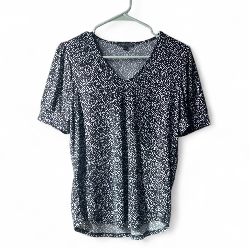 NWOT Adrianna Papell Short Sleeve Shirt Size S
